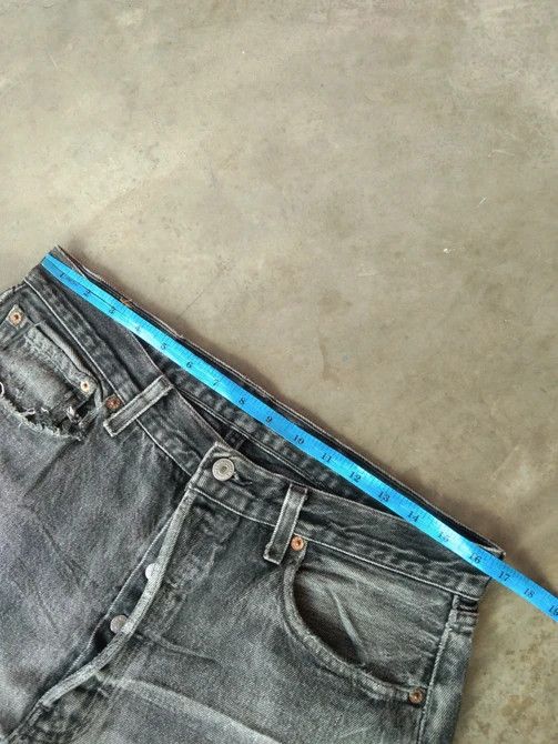 Levi's 90s Vintage Levi's 501 Made In USA Distressed Jeans 33x30 Size US 33 - 9 Thumbnail