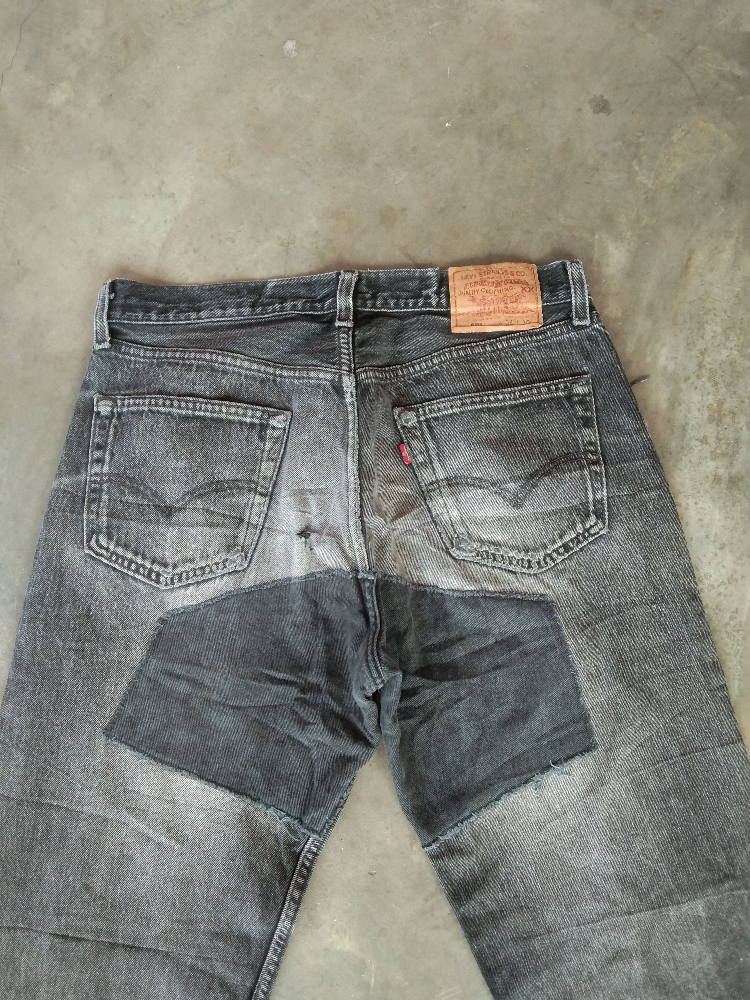 Levi's 90s Vintage Levi's 501 Made In USA Distressed Jeans 33x30 Size US 33 - 5 Thumbnail