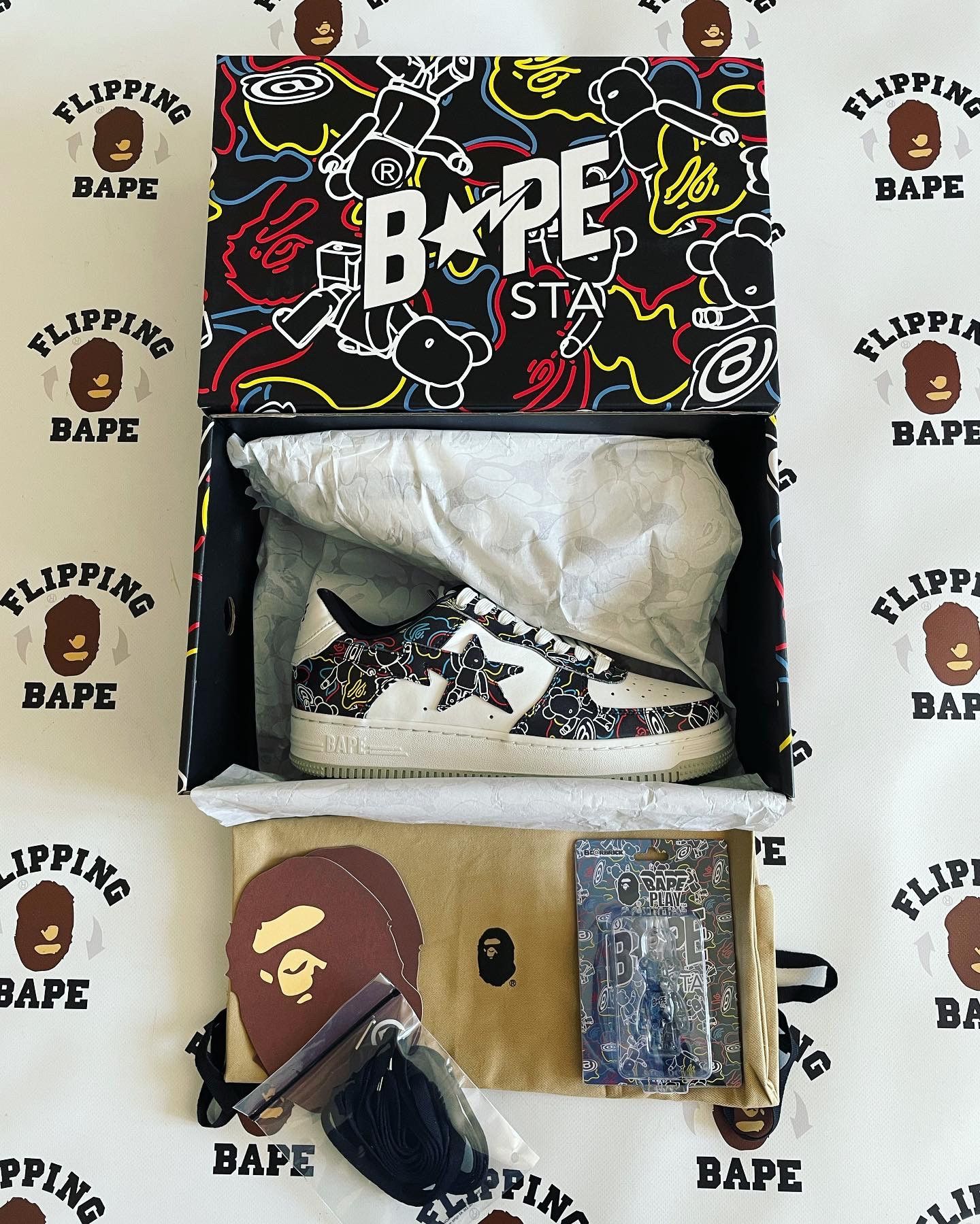 Bape × Medicom Toy BAPE X MEDICOM TOY BE@RBRICK CAMO BAPE STA Size US 8.5 / EU 41-42 - 8 Thumbnail