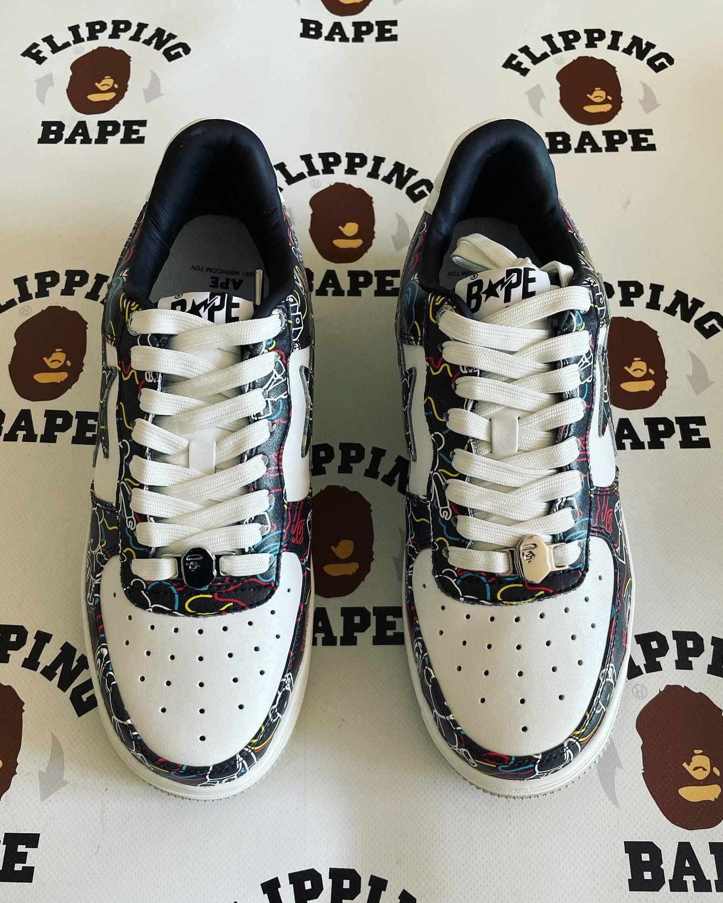Bape × Medicom Toy BAPE X MEDICOM TOY BE@RBRICK CAMO BAPE STA Size US 8.5 / EU 41-42 - 2 Thumbnail