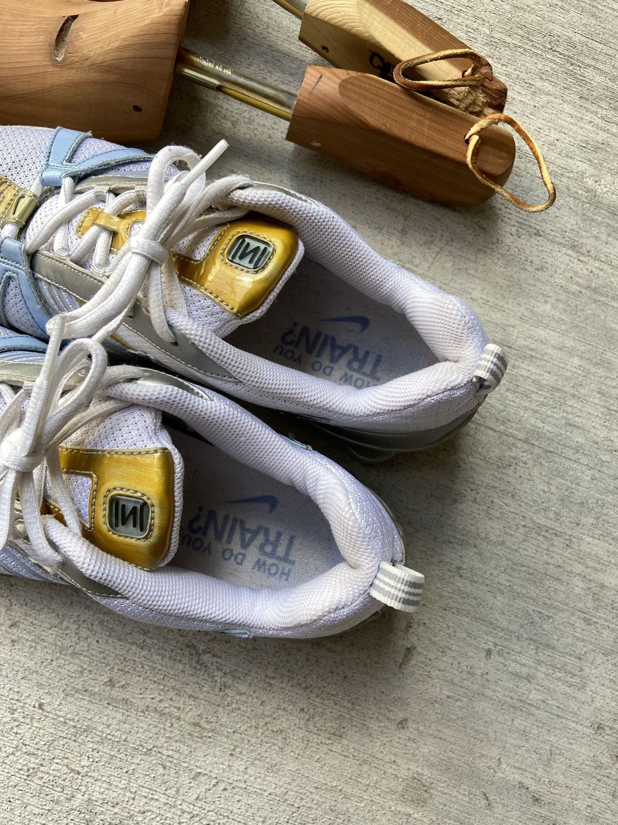 Nike × Vintage Vintage 2006 Nike Shox White Blue Yellow Sneakers Shoes Y2K Size US 8.5 / EU 41-42 - 6 Thumbnail