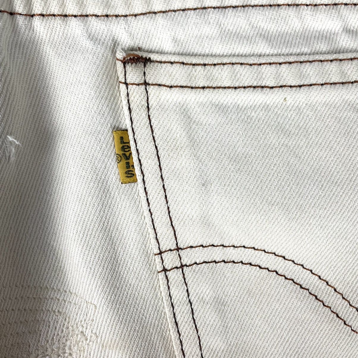 Levi's VINTAGE THRASHED LEVI'S WHITE 505 DENIM Size US 30 / EU 46 - 13 Thumbnail