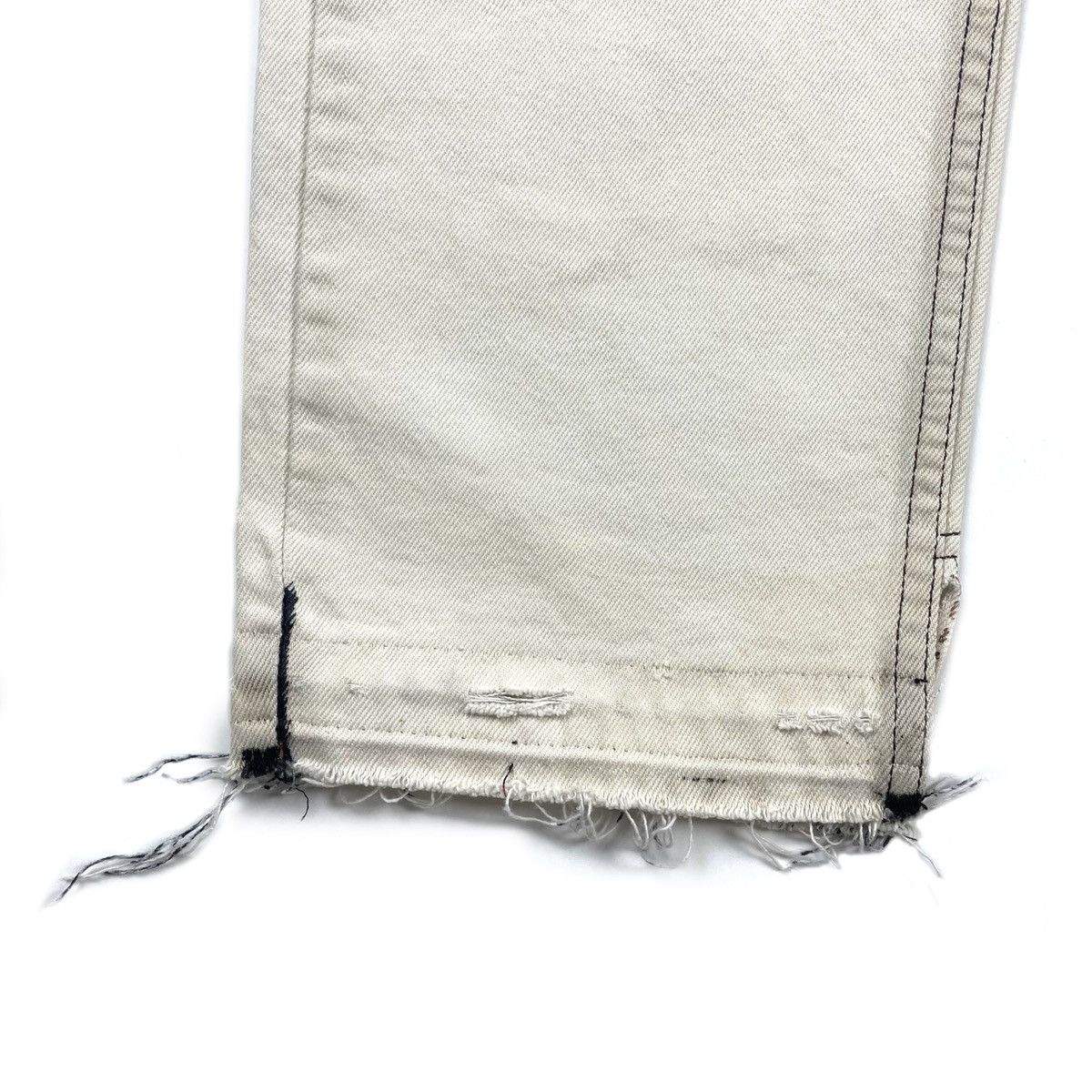 Levi's VINTAGE THRASHED LEVI'S WHITE 505 DENIM Size US 30 / EU 46 - 6 Thumbnail
