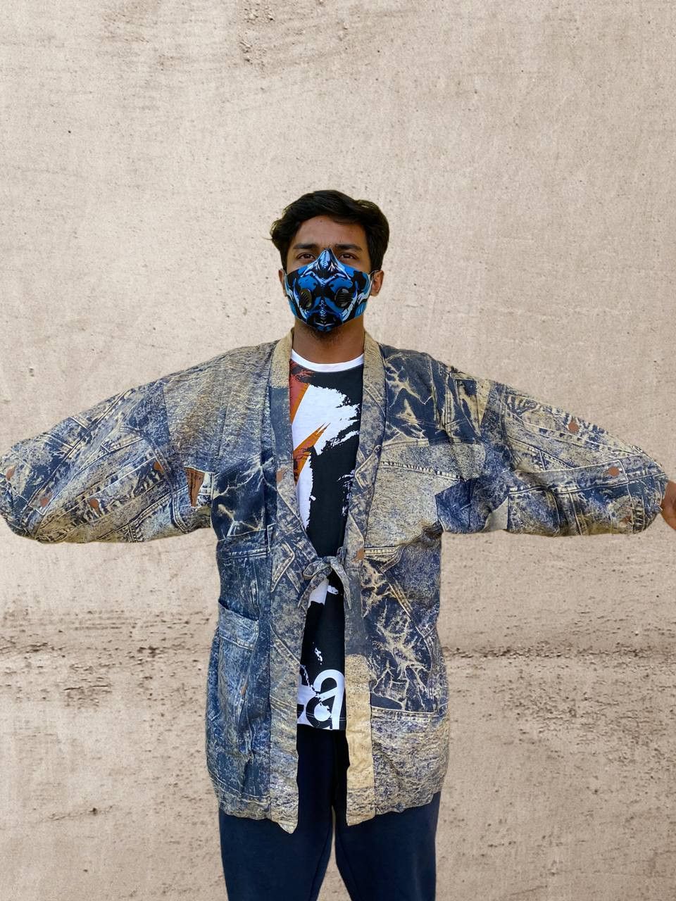 Japanese Brand VINTAGE WWII DOG FIGHT KIMONOS Size US M / EU 48-50 / 2 - 4 Thumbnail