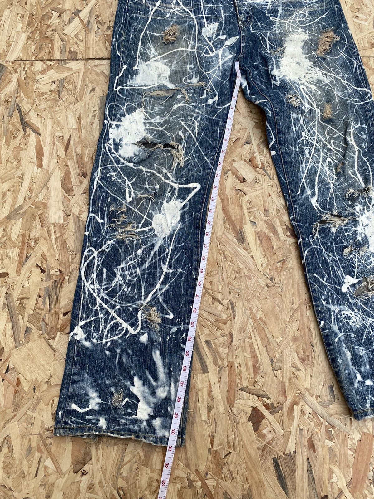 Japanese Brand Custom X Painter Distressed All over Jeans Size US 35 - 14 Thumbnail