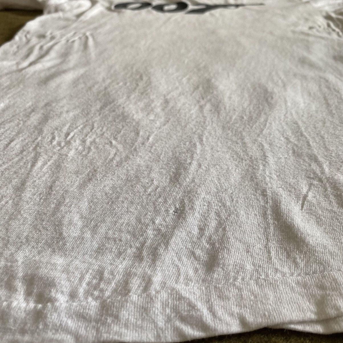 Vintage VINTAGE 80S JAMES BOND MOVIE T-SHIRT Size US S / EU 44-46 / 1 - 11 Thumbnail