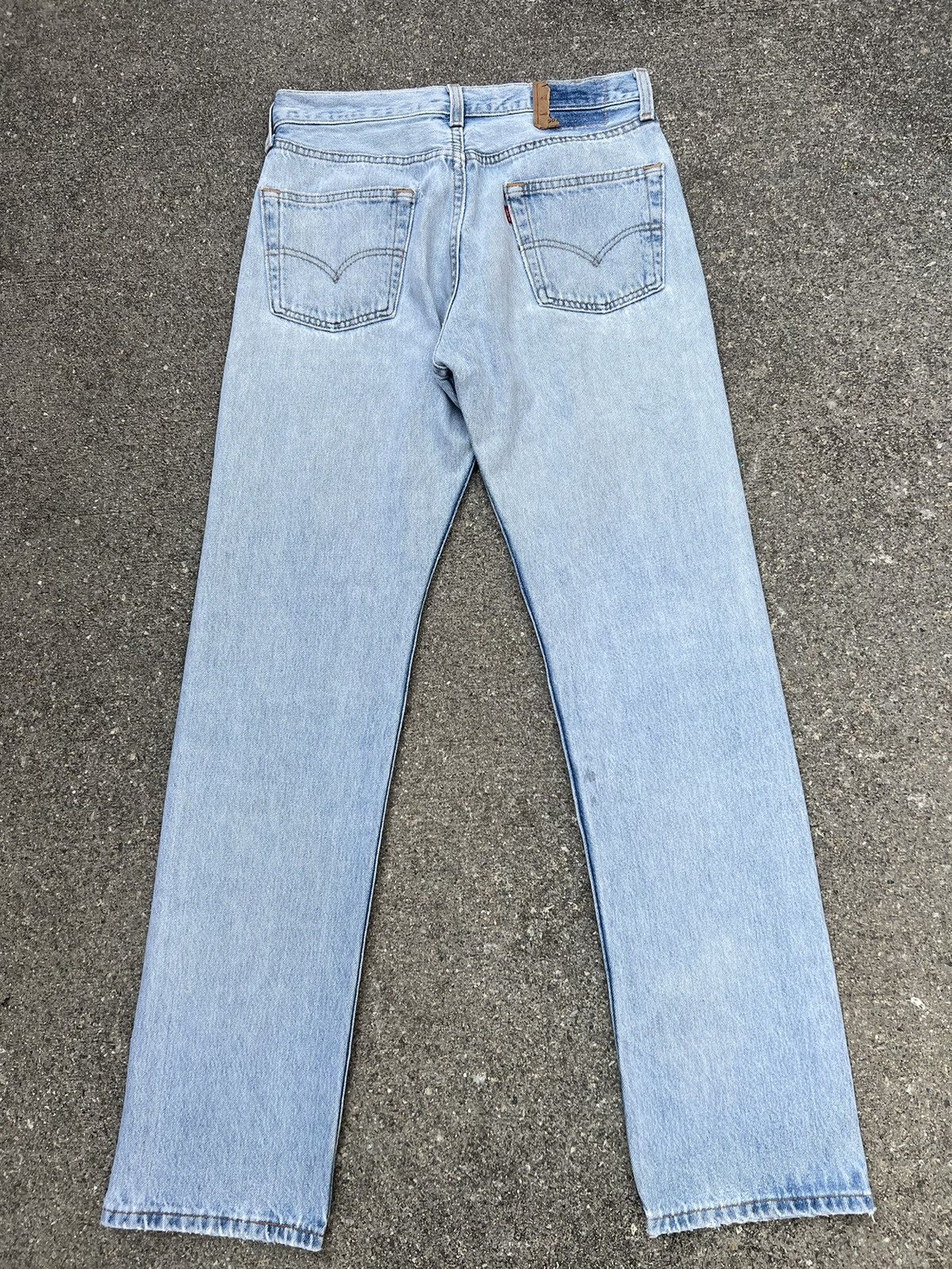Levi's Vintage 1995 Levi’s 501 Rips Fade Light Blue Denim Jeans Size US 30 / EU 46 - 5 Thumbnail