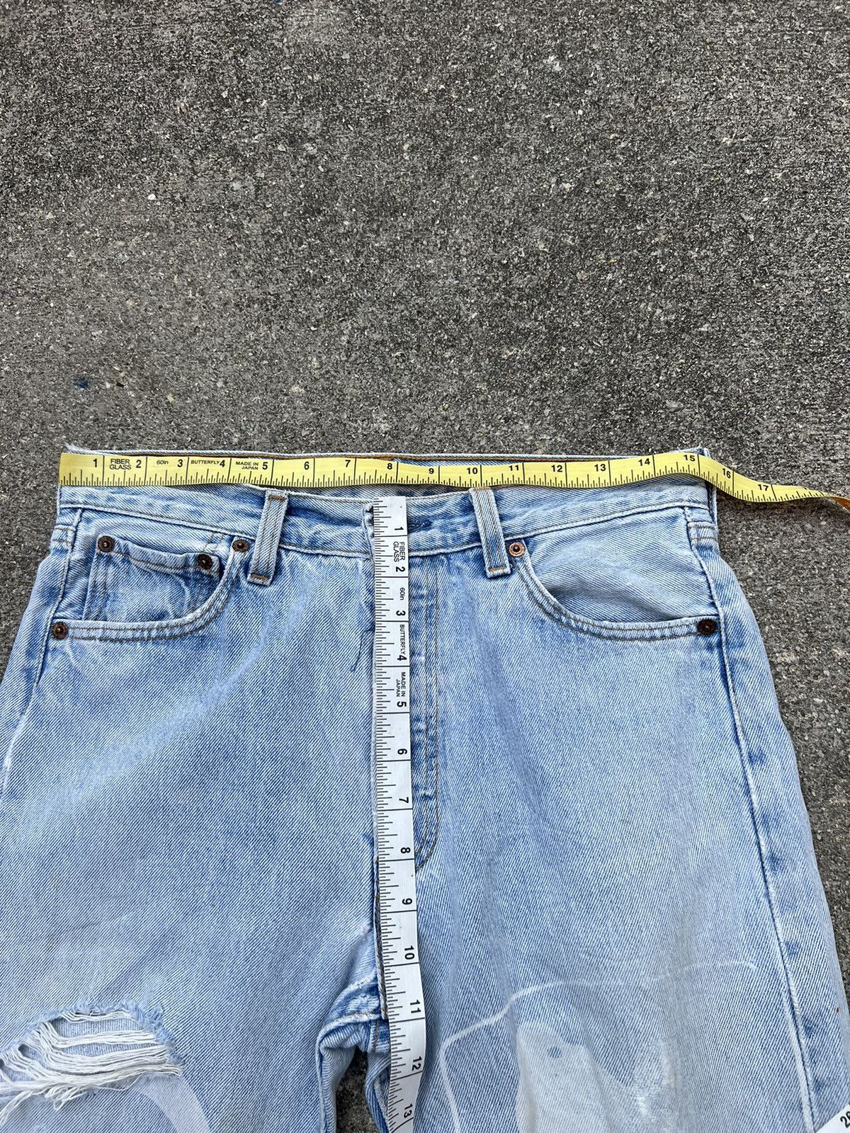 Levi's Vintage 1995 Levi’s 501 Rips Fade Light Blue Denim Jeans Size US 30 / EU 46 - 2 Thumbnail