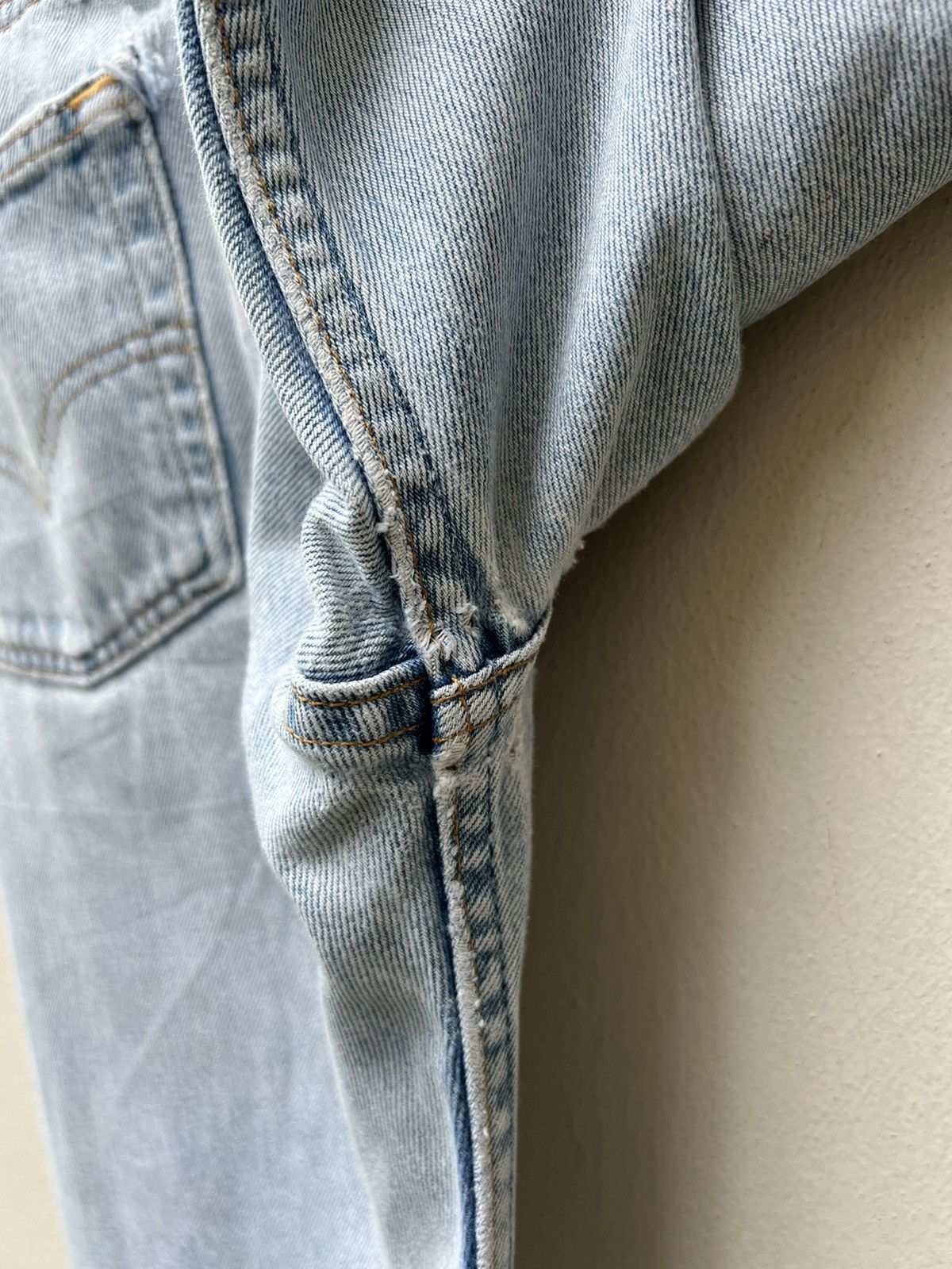 Levi's Vintage 1995 Levi’s 501 Rips Fade Light Blue Denim Jeans Size US 30 / EU 46 - 23 Thumbnail