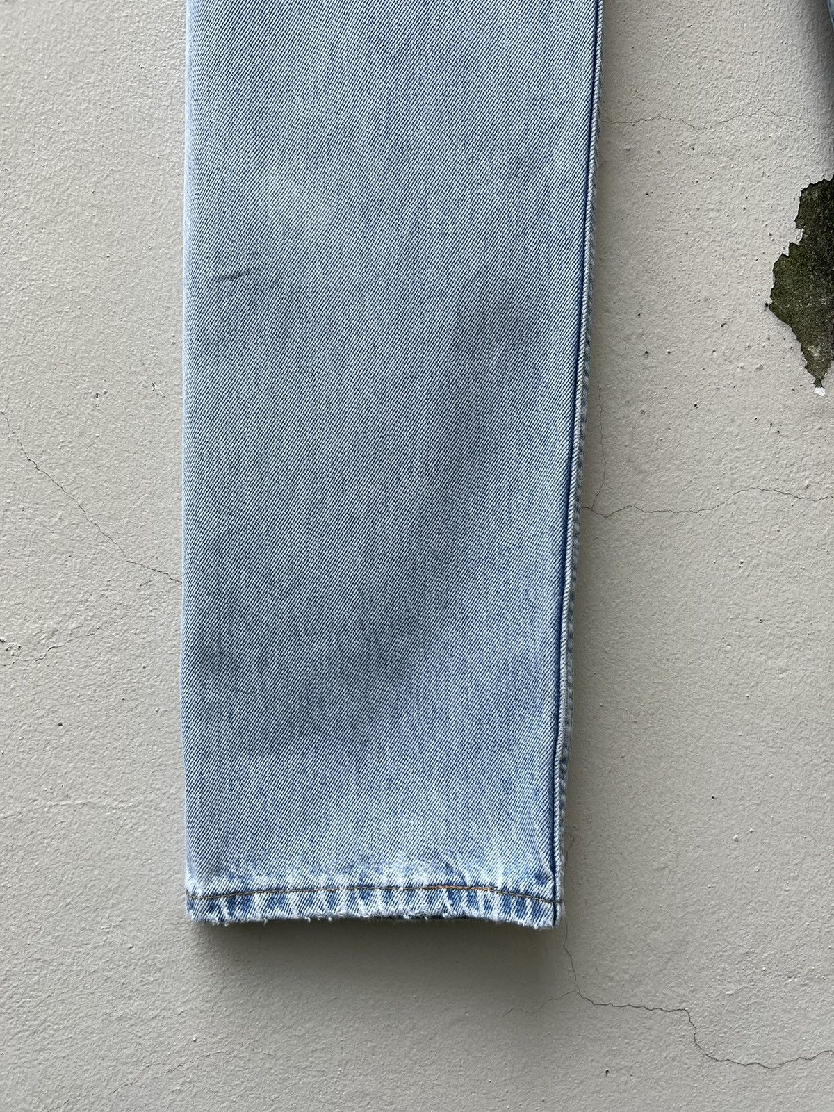 Levi's Vintage 1995 Levi’s 501 Rips Fade Light Blue Denim Jeans Size US 30 / EU 46 - 19 Thumbnail