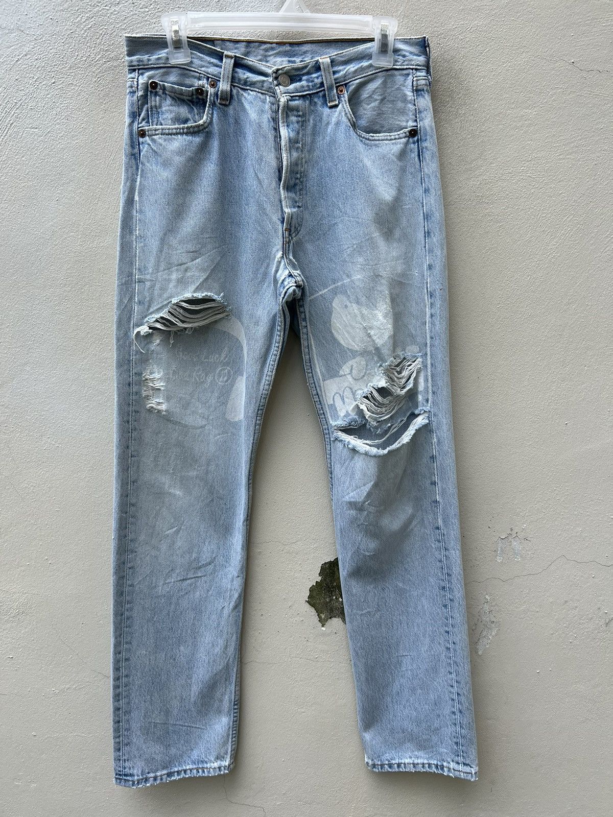 Levi's Vintage 1995 Levi’s 501 Rips Fade Light Blue Denim Jeans Size US 30 / EU 46 - 6 Thumbnail