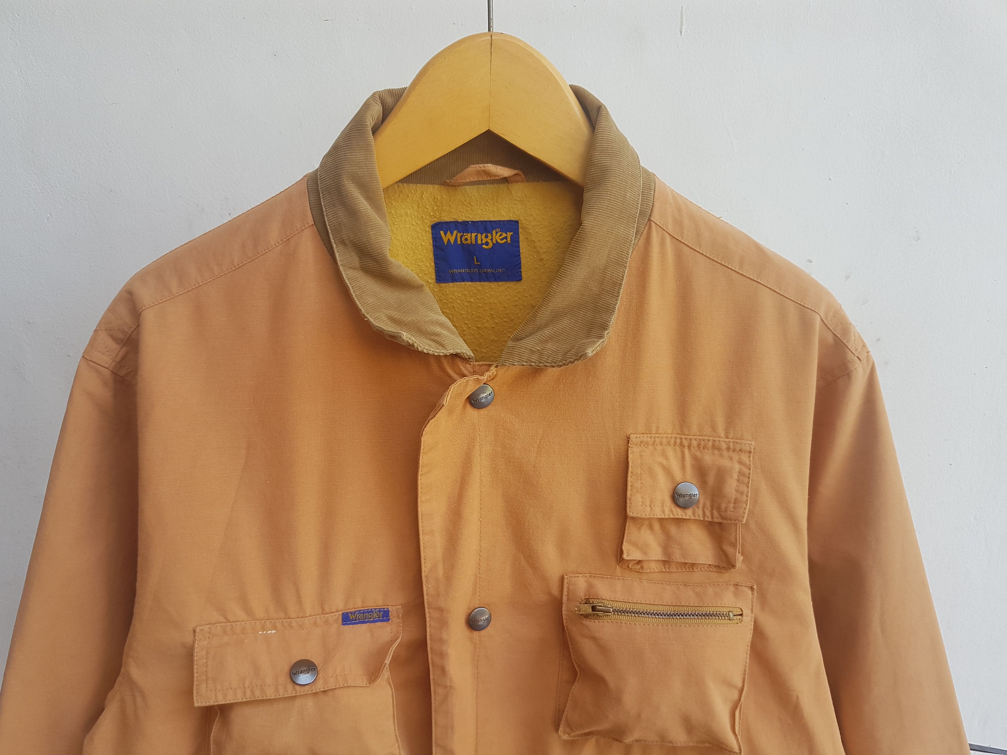 Vintage Fit M to L, Vintage Wrangler Japan Hunting Tactical Jacket Size US M / EU 48-50 / 2 - 5 Thumbnail