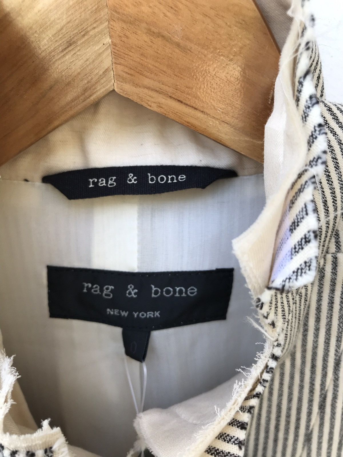 Rag & Bone NWT Rag & Bone New York Stripes Hickory Light Button Jacket Size US XXS / EU 40 - 9 Thumbnail