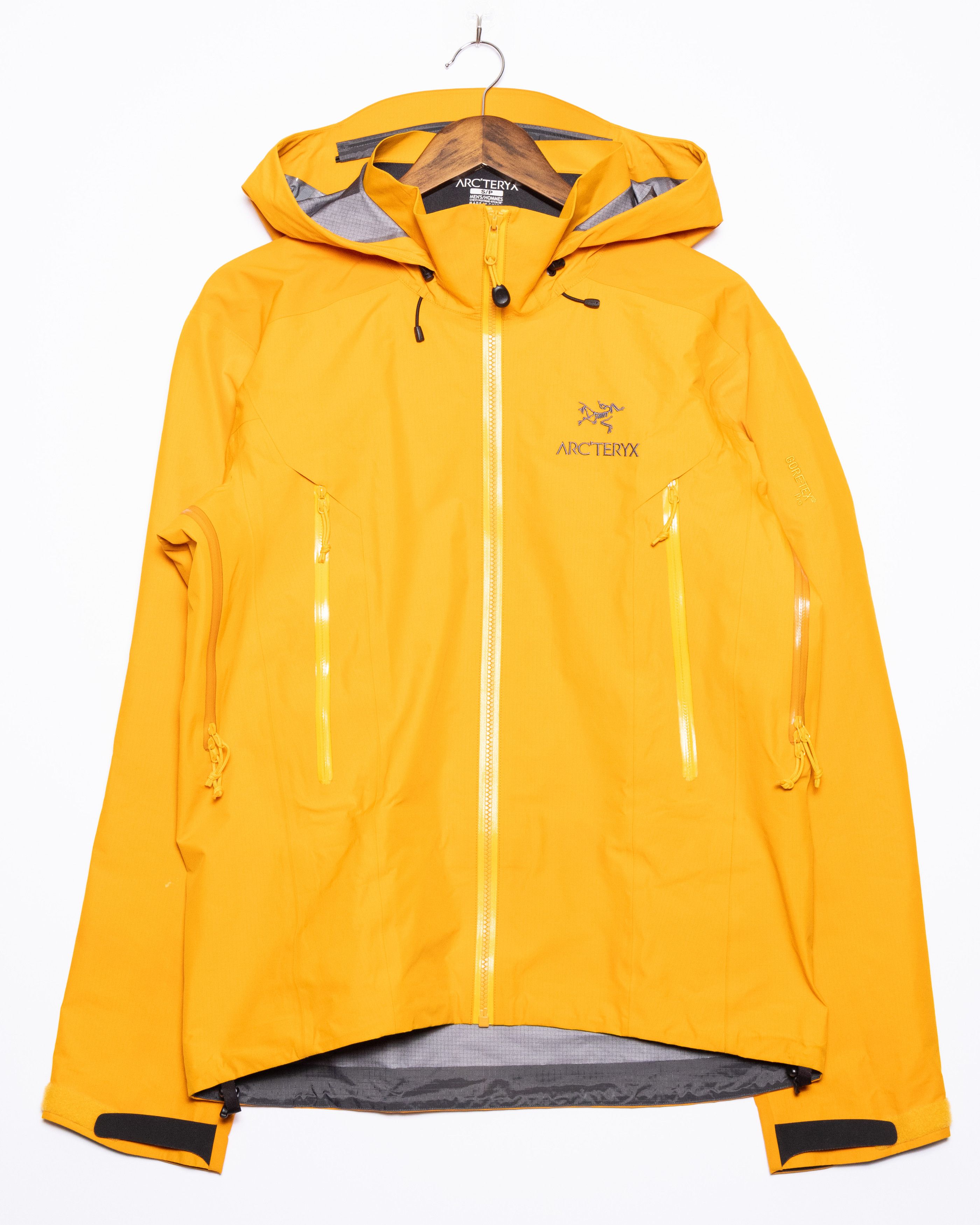 image of Arcteryx Yellow Beta Ar Small, Men's