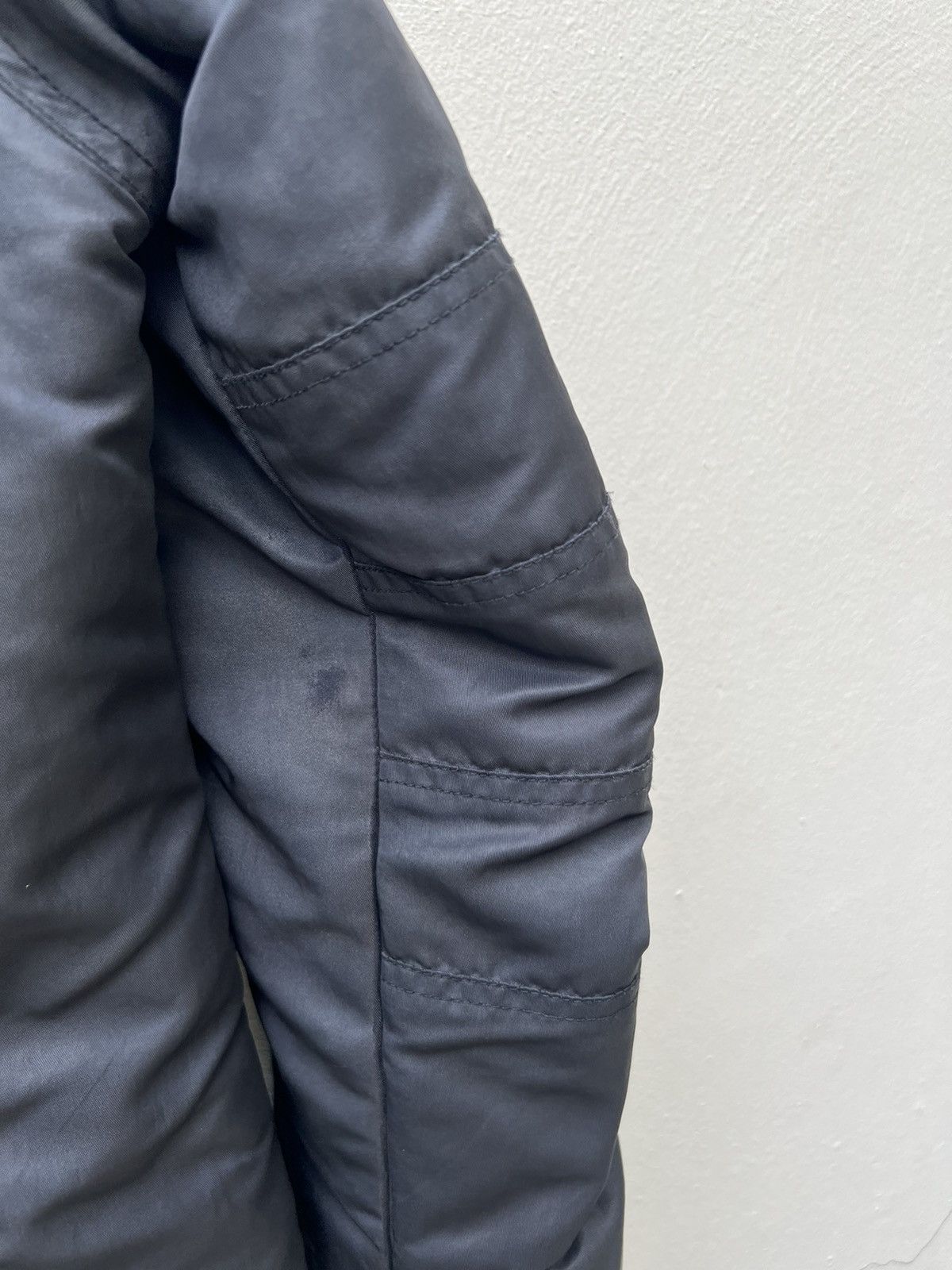 Japanese Brand Vintage 2000s NUKE Pre Julius 7 Waxed Artic Parka Jacket Size US M / EU 48-50 / 2 - 15 Thumbnail