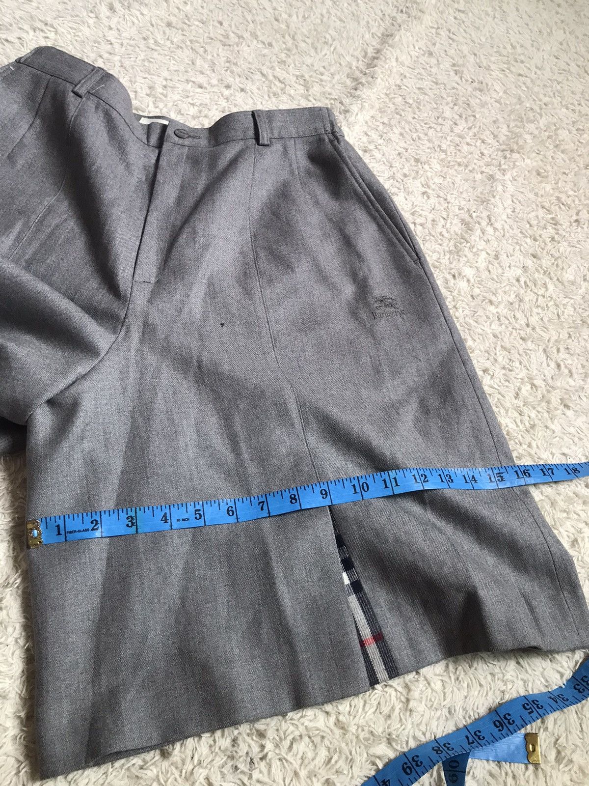 Burberry × Vintage ‼️VINTAGE BURBERRY GOLF SHORTPANT WOOL BAGGY STYLE ‼️ Size US 28 / EU 44 - 10 Thumbnail
