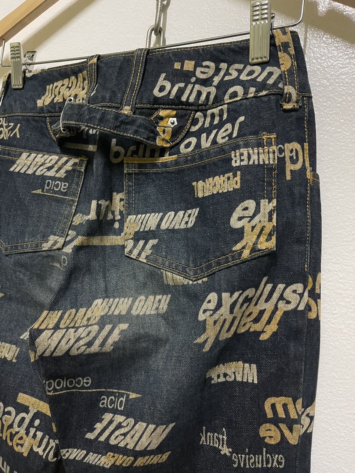 Japanese Brand × Vintage Clutch Flare Jeans Full Printed Size 26" / US 2 / IT 38 - 13 Thumbnail