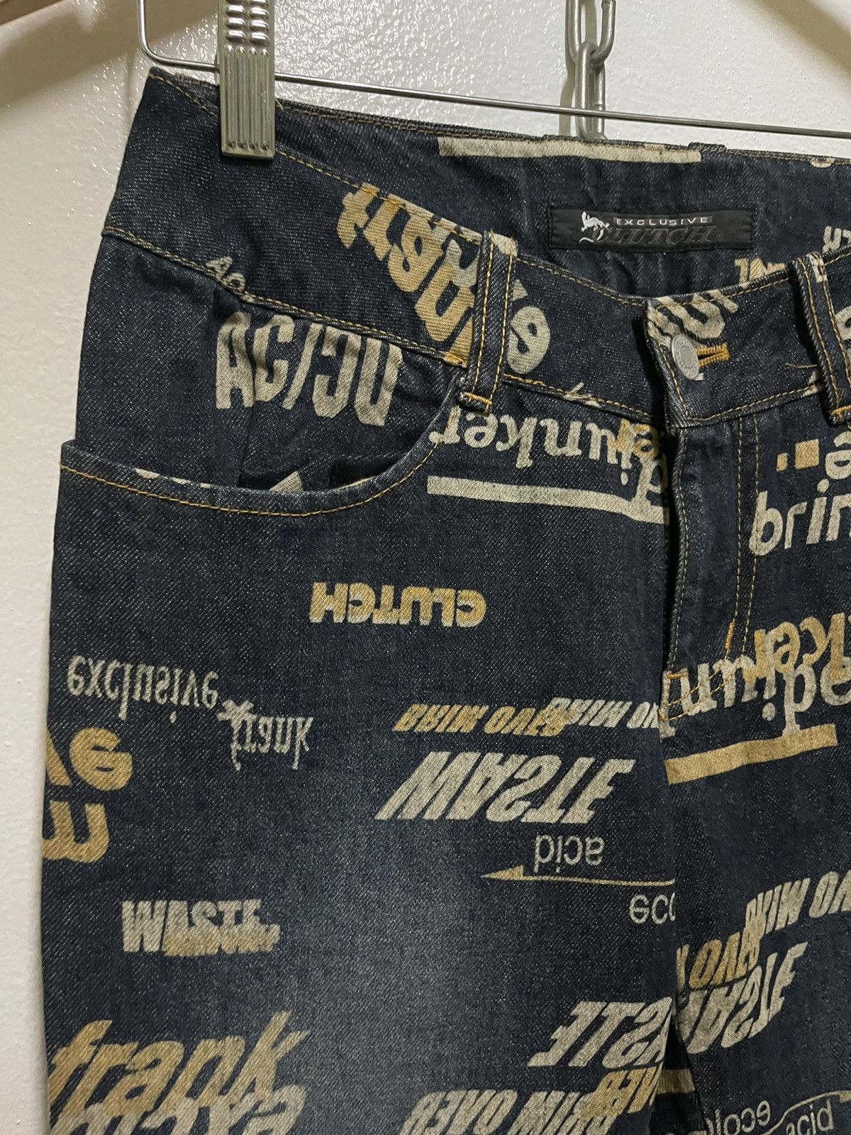 Japanese Brand × Vintage Clutch Flare Jeans Full Printed Size 26" / US 2 / IT 38 - 2 Thumbnail