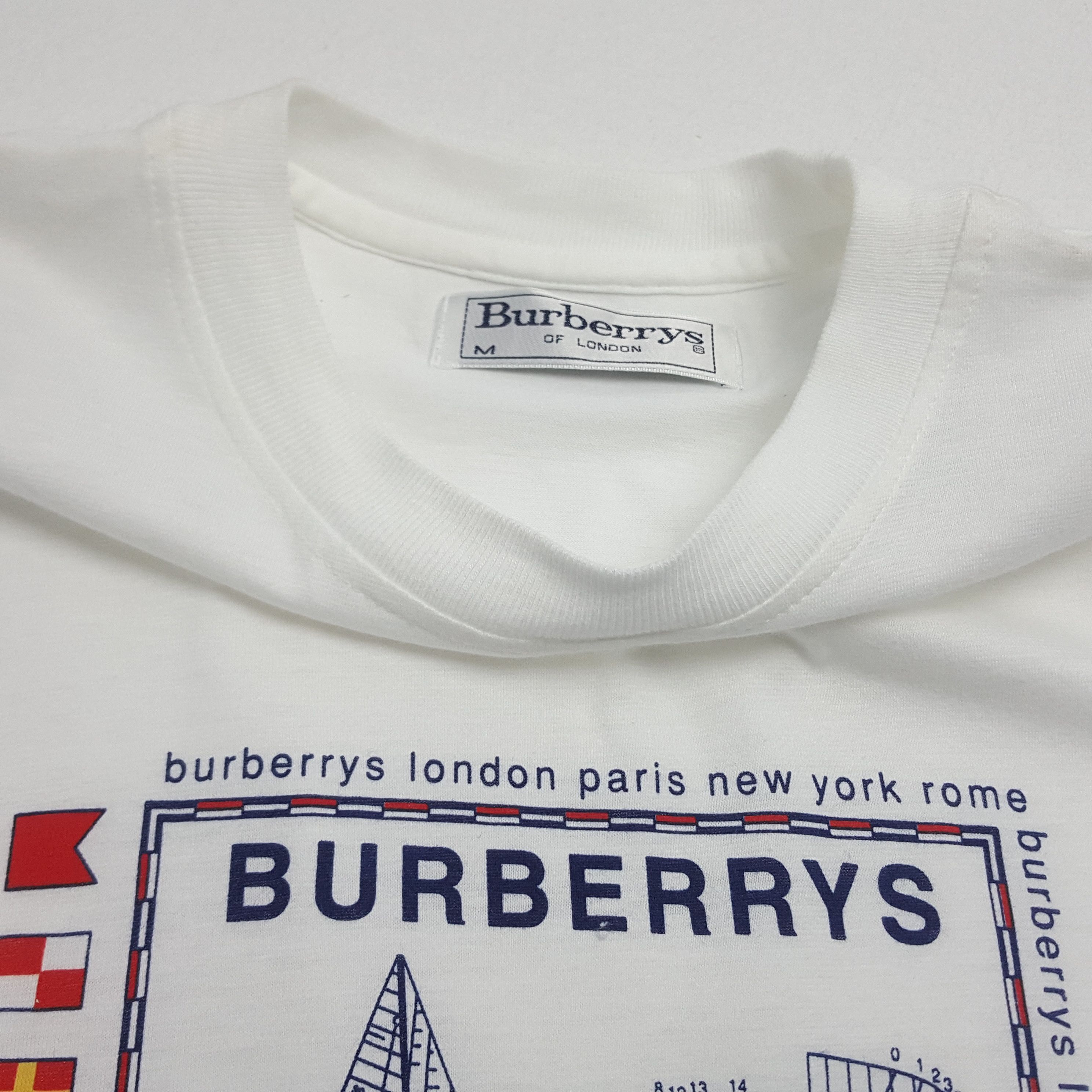 Burberry × Vintage Vintage Burberry's OF LONDON nice design t-shirt cp1 Size US L / EU 52-54 / 3 - 5 Thumbnail