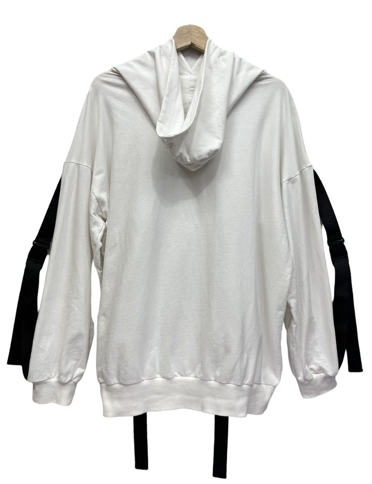 Anime ATTACK ON TITAN Japan’s Fashion Show Cosplay Sweater Hoodie Size US M / EU 48-50 / 2 - 8 Thumbnail