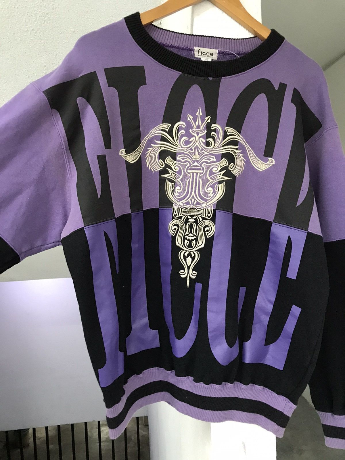 20471120 × Yoshiyuki Konishi 90s Iconic Logo Yoshiyuki Konishi SpeelOut Sweatshirt Size US XL / EU 56 / 4 - 8 Thumbnail