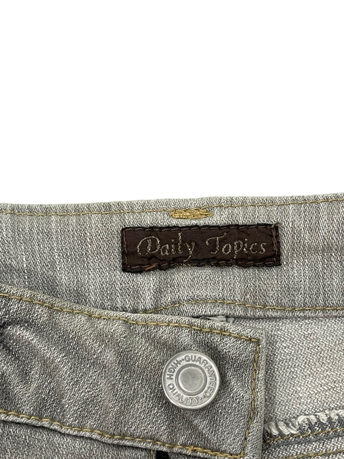 Japanese Brand Flare Jeans Daily Topics Acid Wash Stretch Skinny 4🟦4 Size US 29 - 10 Thumbnail