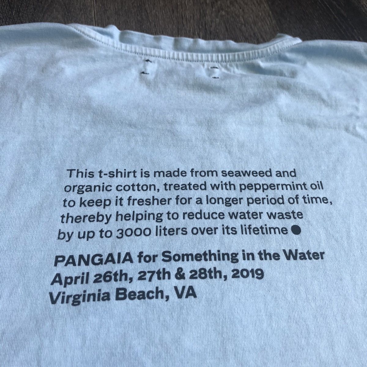 Pangaia Pangaia x KAWS Something in the Water 2019 Graphic Logo Tee Size US XXL / EU 58 / 5 - 6 Thumbnail