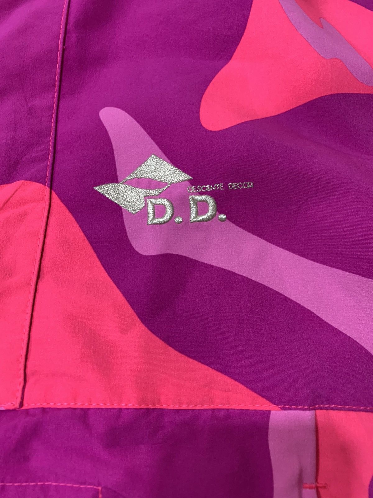 Descente Vintage Descente Reversible Japanese Ski Wear Puffer Jacket Size US M / EU 48-50 / 2 - 4 Thumbnail