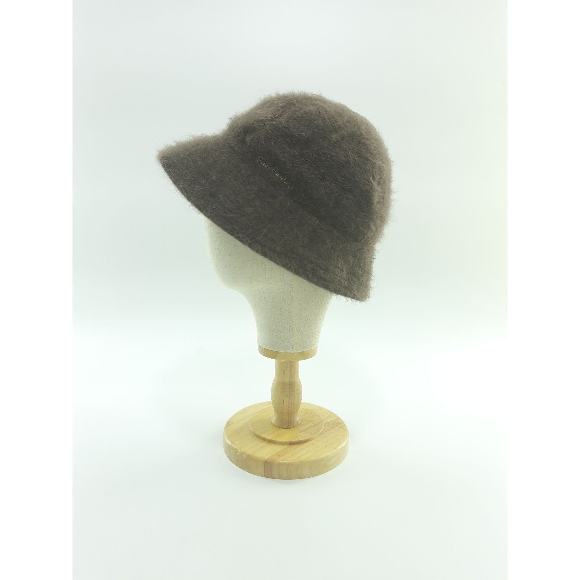 Pierre Cardin × Vintage Pierre Cardin Bucket Hat - HT272 Size ONE SIZE - 1 Thumbnail
