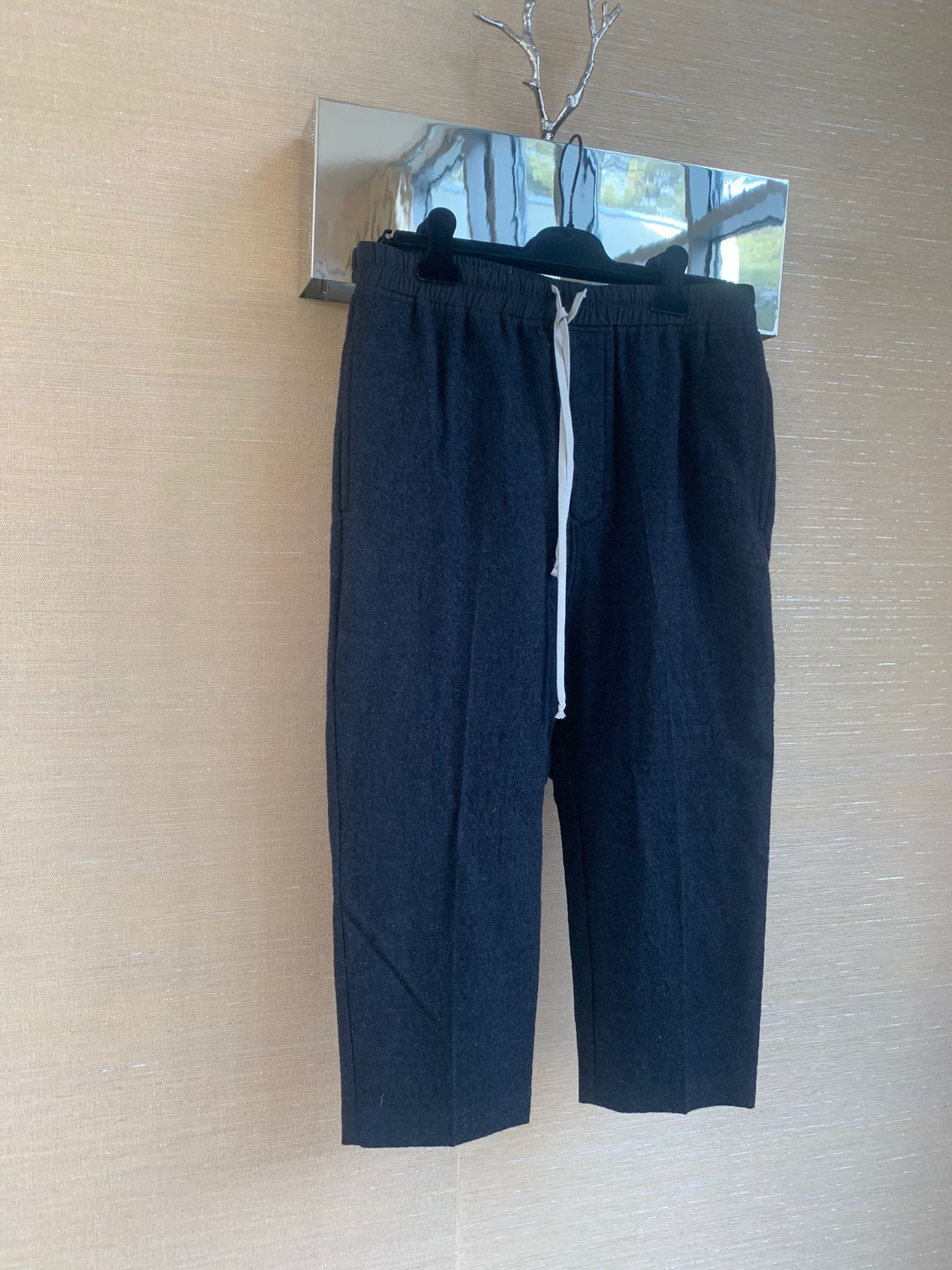 Rick Owens FW19 Drawstring Astaires Cropped in Anthracite Size US 36 / EU 52 - 6 Thumbnail