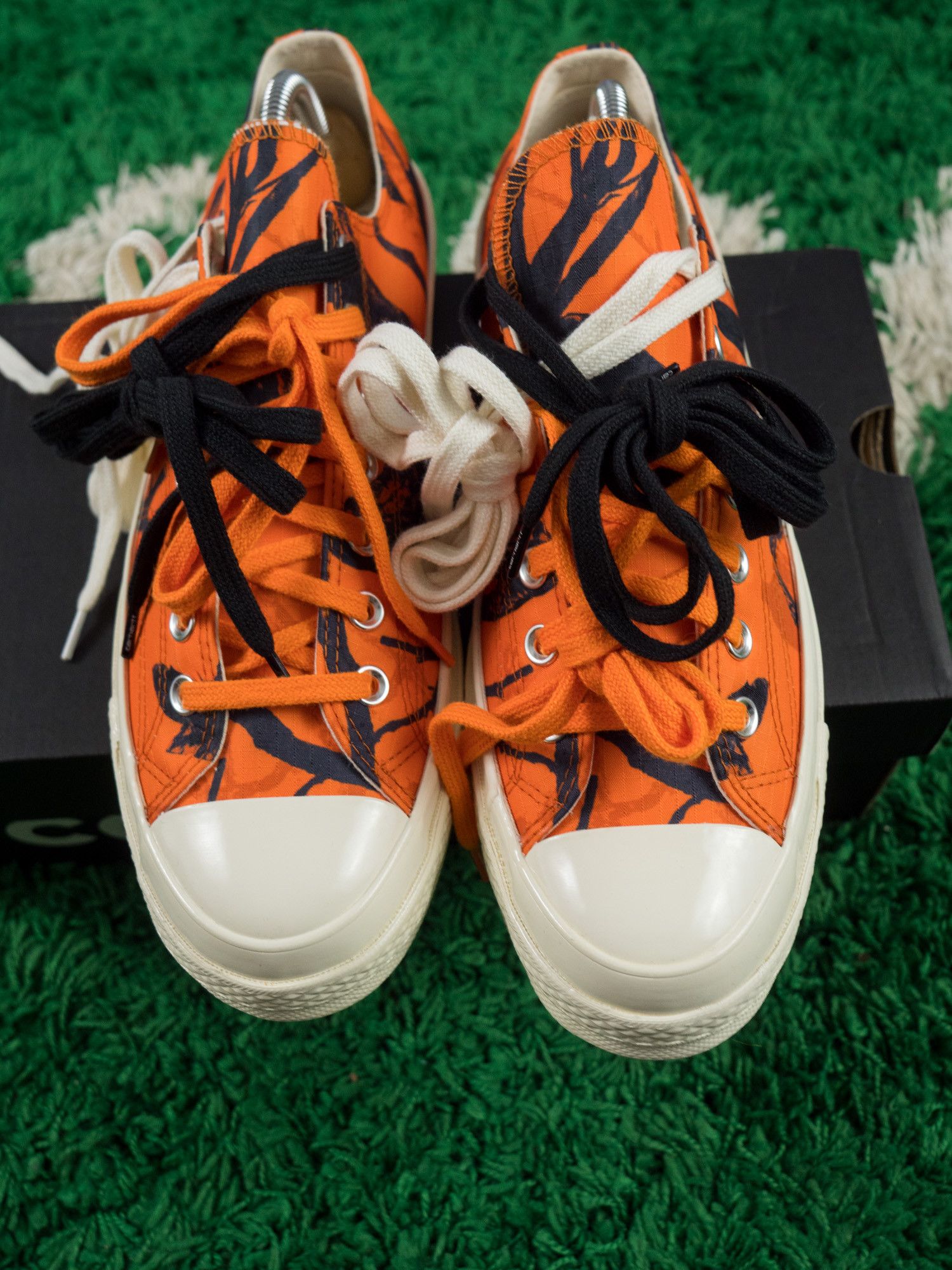 Carhartt × Carhartt Wip × Converse CARHARTT CONVERS CHUCK 70's TAYLOR CAMO TREE ORANGE Size US 10 / EU 43 - 5 Thumbnail