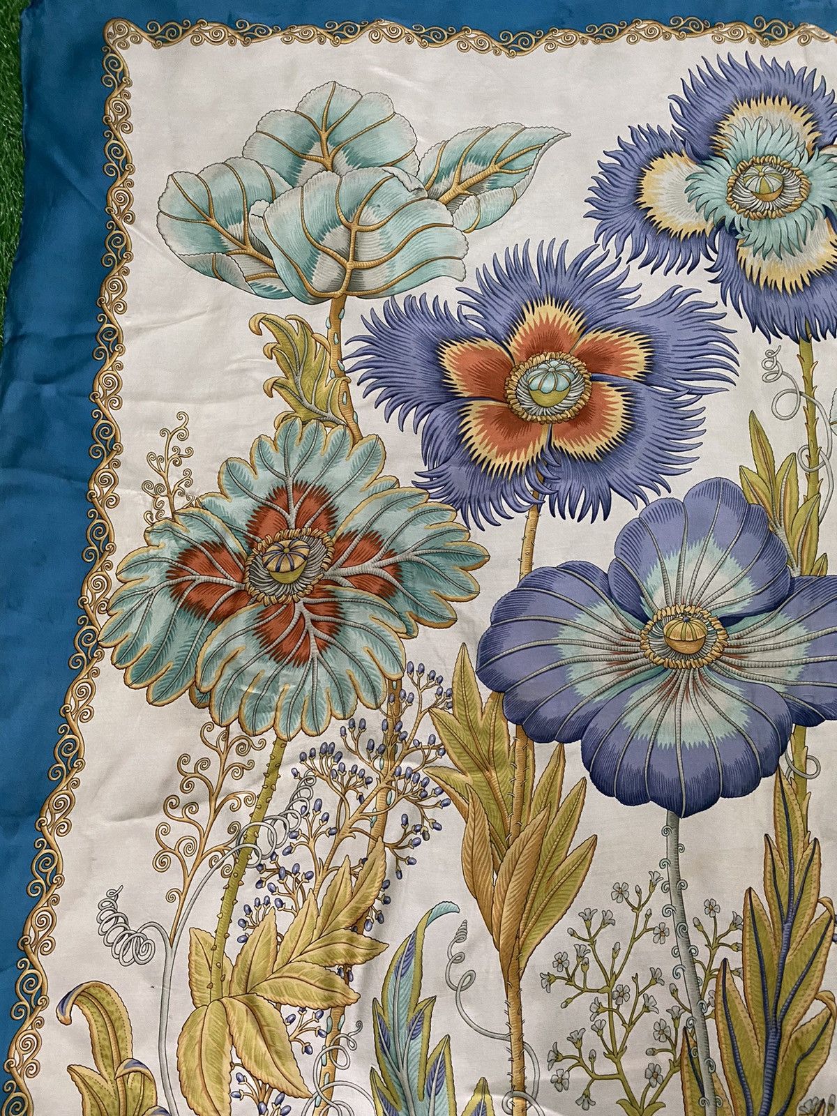 Salvatore Ferragamo Salvatore Ferragamo Silk Scarves Size ONE SIZE - 6 Thumbnail