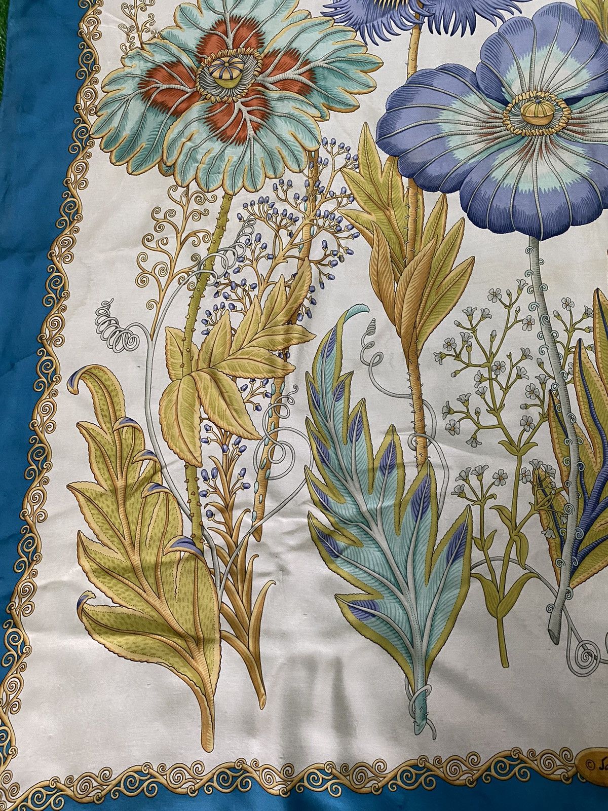 Salvatore Ferragamo Salvatore Ferragamo Silk Scarves Size ONE SIZE - 7 Thumbnail