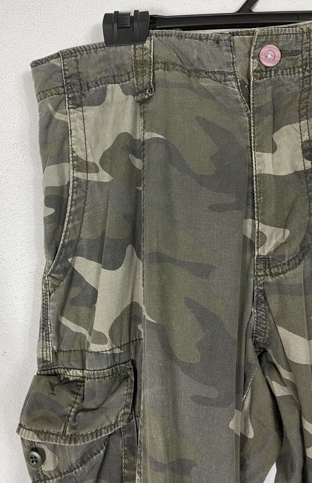 Japanese Brand Uniqlo Cargo Pant Camo Design Size US 32 / EU 48 - 6 Thumbnail