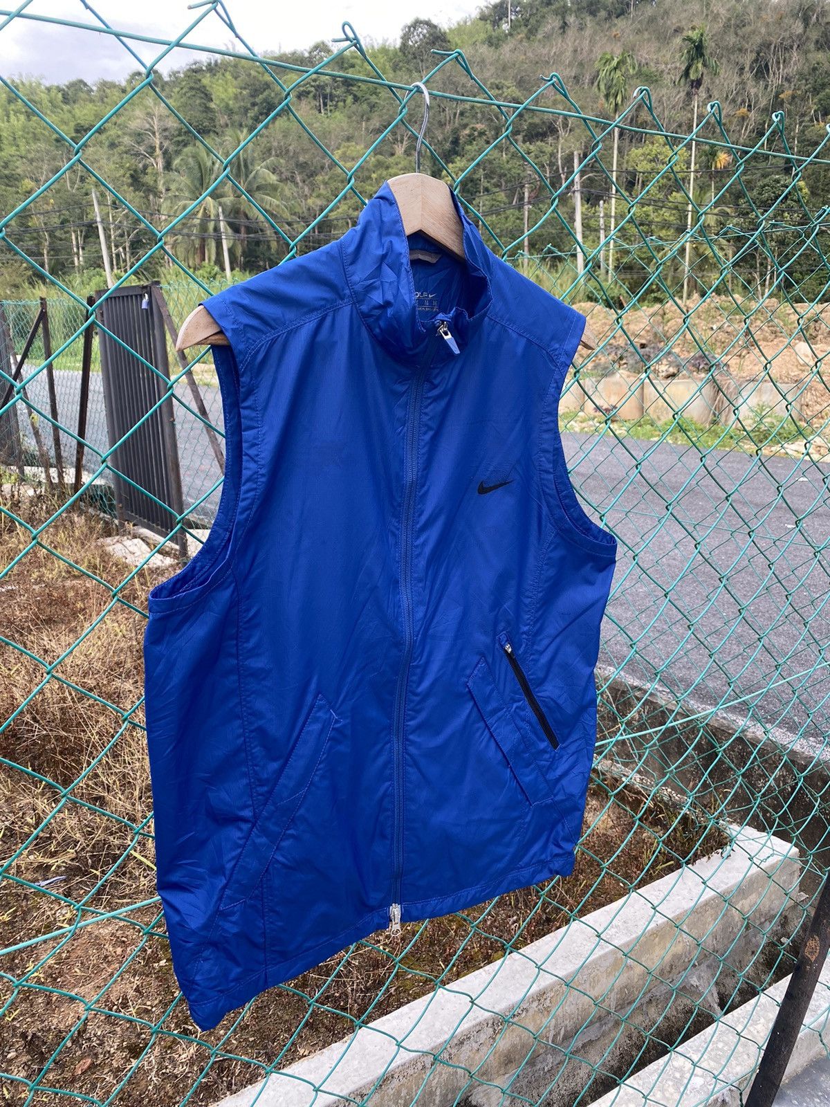 Nike × Vintage ⚡️Steals⚡️ Nike Golf Nylon Vest Size US M / EU 48-50 / 2 - 1 Thumbnail