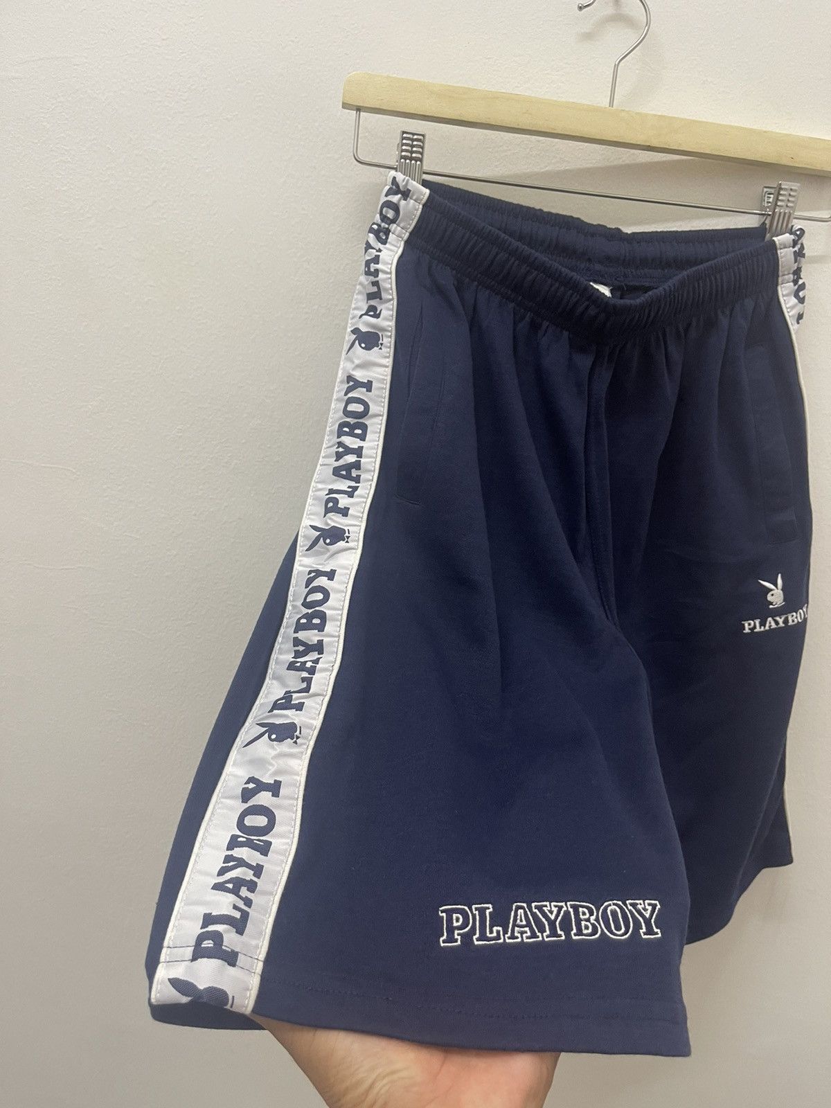 Playboy Rare Vintage PLAYBOY Side Taped Embroidered Shorts Size US 30 / EU 46 - 3 Thumbnail