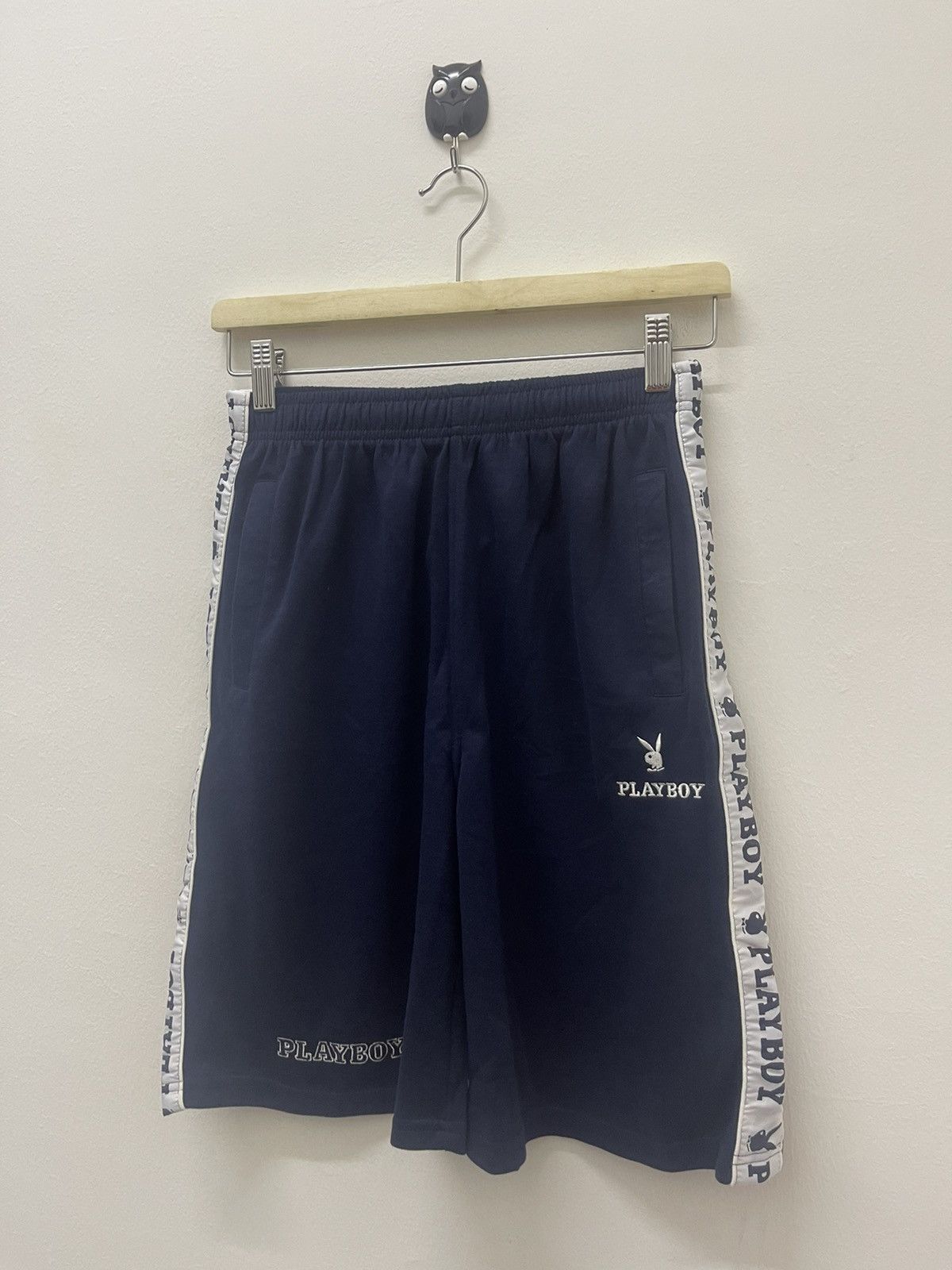 Playboy Rare Vintage PLAYBOY Side Taped Embroidered Shorts Size US 30 / EU 46 - 1 Thumbnail