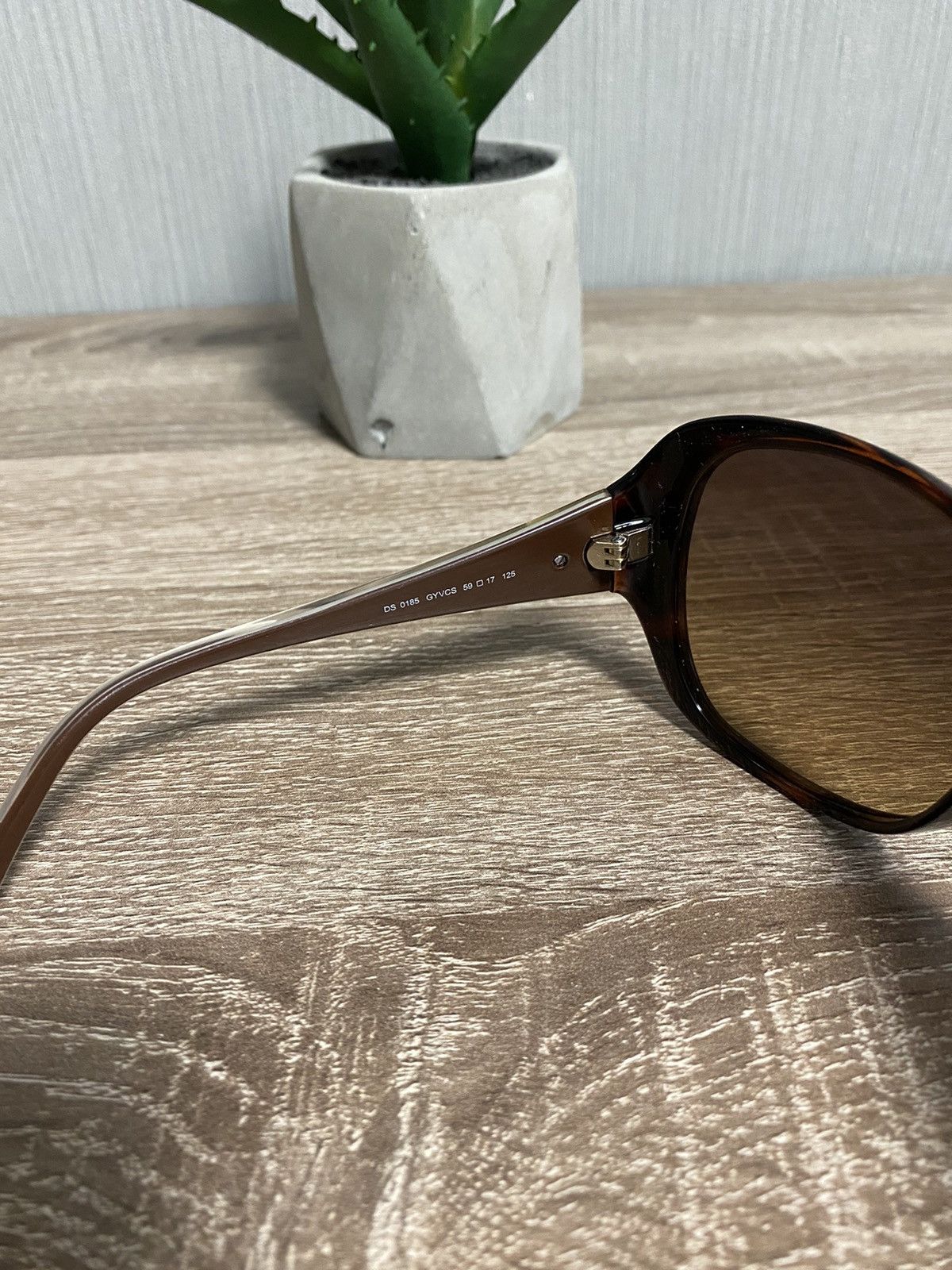 Diesel 🇺🇸 Vintage Diesel Gold Sunglasses Size ONE SIZE - 6 Thumbnail