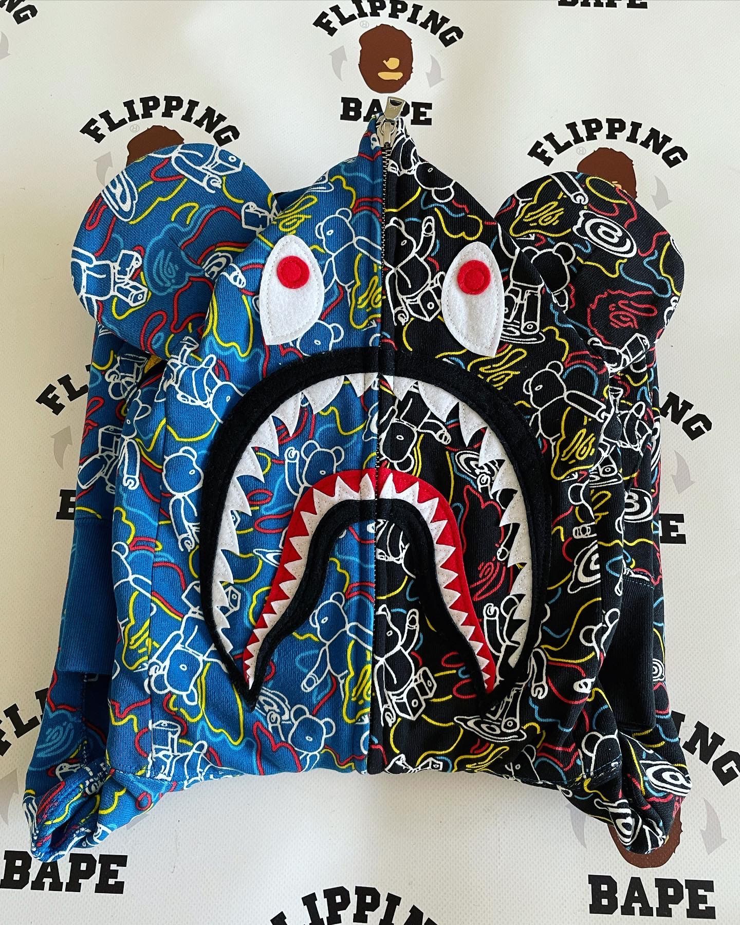 Bape × Medicom Toy BAPE X MEDICOM TOY BE@RBRICK CAMO BE@R SHARK HALF FULL ZIP Size US M / EU 48-50 / 2 - 3 Thumbnail