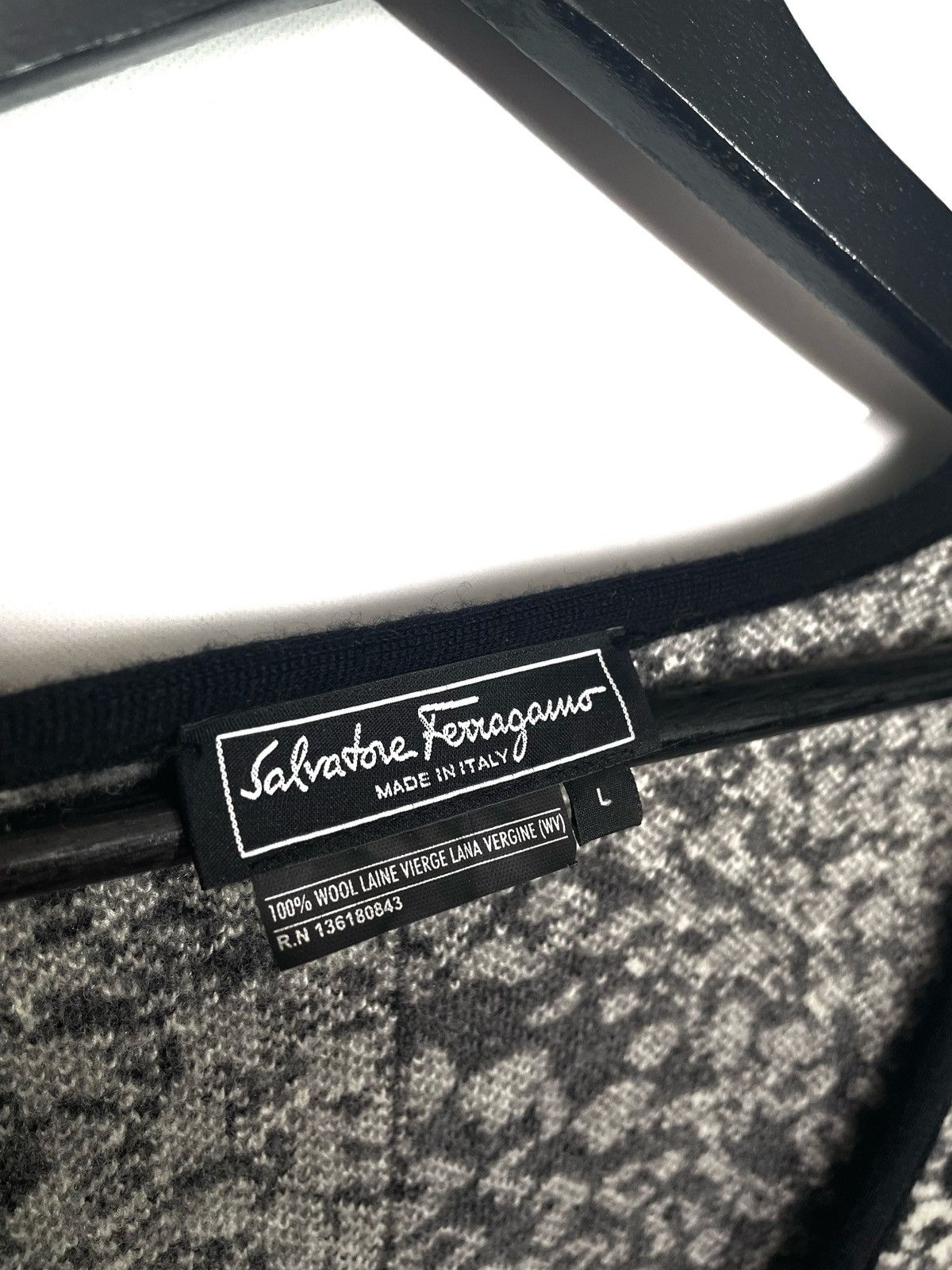 Salvatore Ferragamo Wool Cardigan Salvatore Ferragamo Leopard Size L Size L / US 10 / IT 46 - 5 Thumbnail