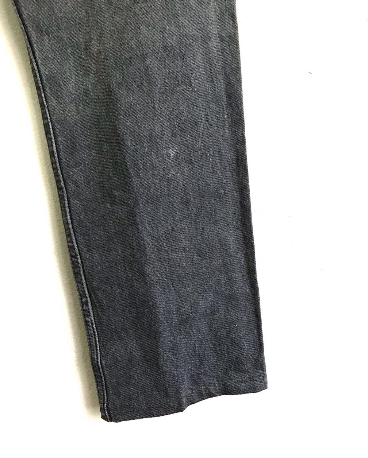 Levi's Vintage Clothing Vintage 90s Levis 501 Distressed Faded Paints Jeans Size US 31 - 12 Thumbnail