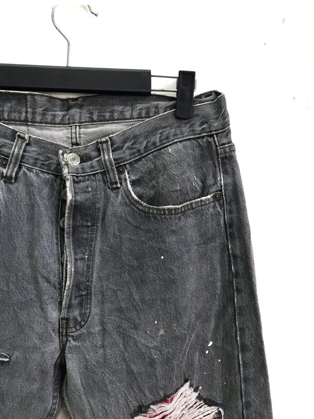 Levi's Vintage Clothing Vintage 90s Levis 501 Distressed Faded Paints Jeans Size US 31 - 2 Thumbnail