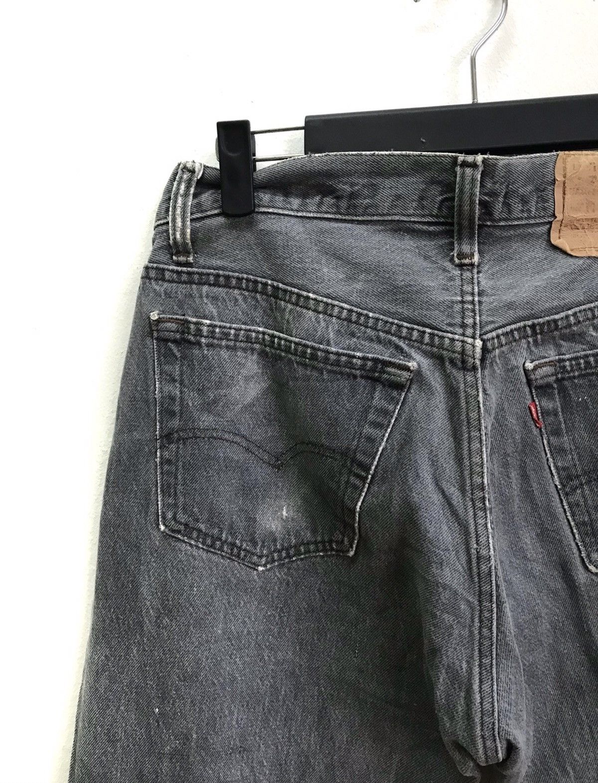 Levi's Vintage Clothing Vintage 90s Levis 501 Distressed Faded Paints Jeans Size US 31 - 10 Thumbnail