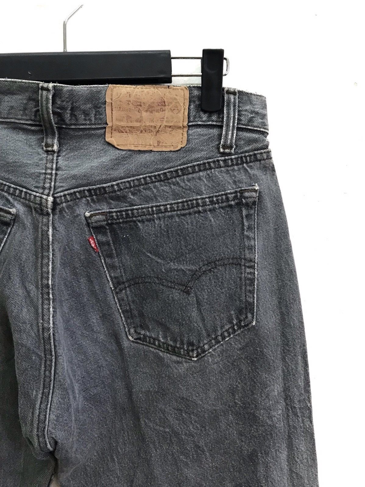 Levi's Vintage Clothing Vintage 90s Levis 501 Distressed Faded Paints Jeans Size US 31 - 9 Thumbnail
