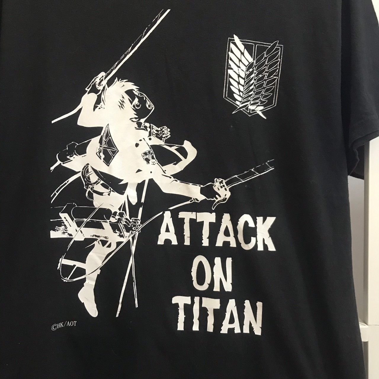 Anime Attack On Titan Manga Tee 00s Size US L / EU 52-54 / 3 - 2 Thumbnail