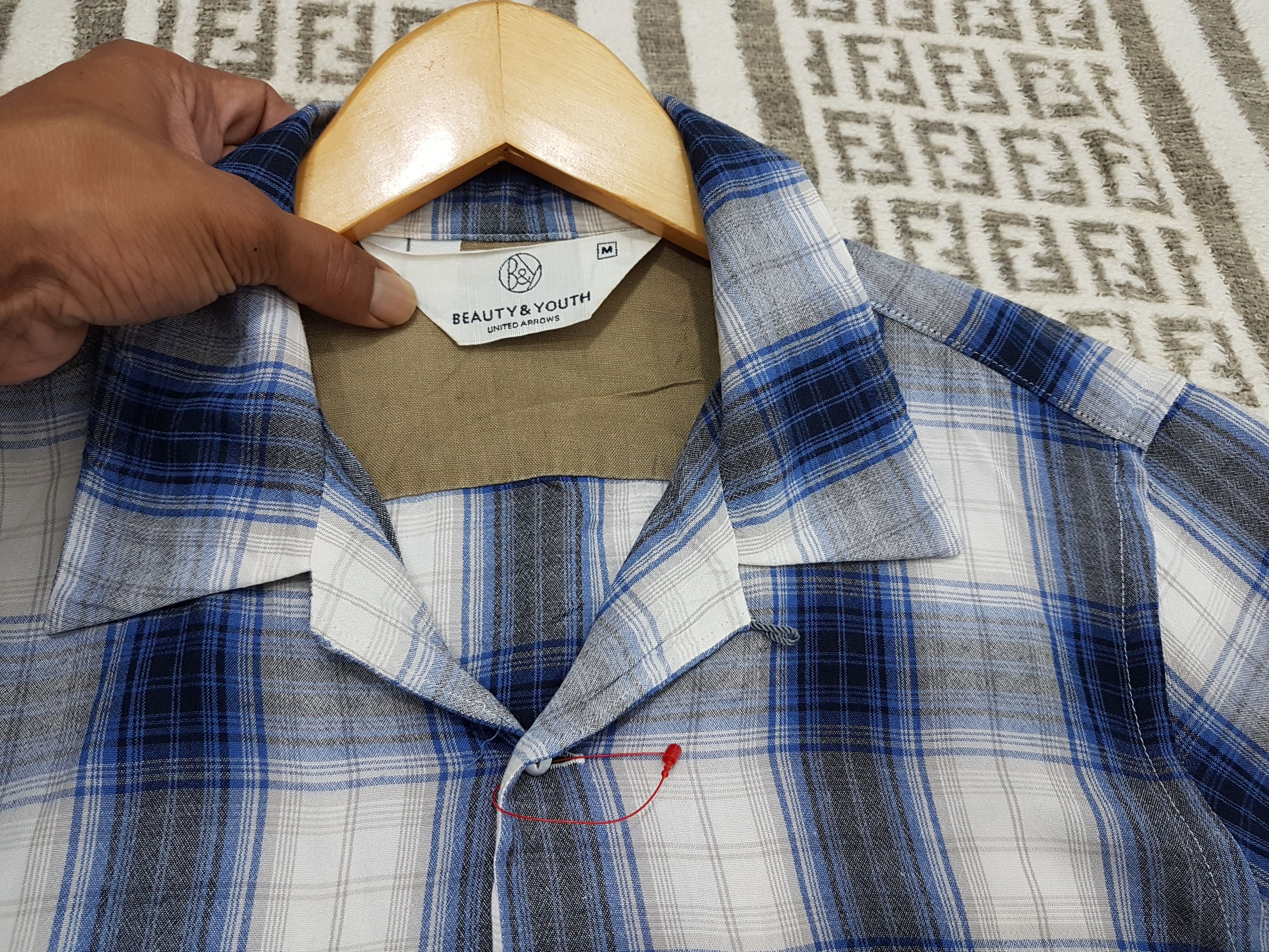 Japanese Brand Fit S to M, United Arrows Shadow Plaid Rayon Shirt Size US S / EU 44-46 / 1 - 6 Thumbnail