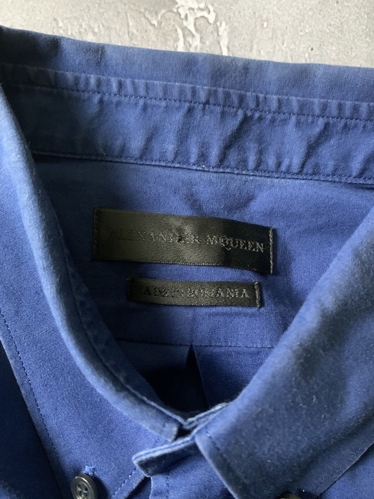 Alexander McQueen Alexander McQueen button up short sleeve shirts vintage Size US S / EU 44-46 / 1 - 6 Thumbnail