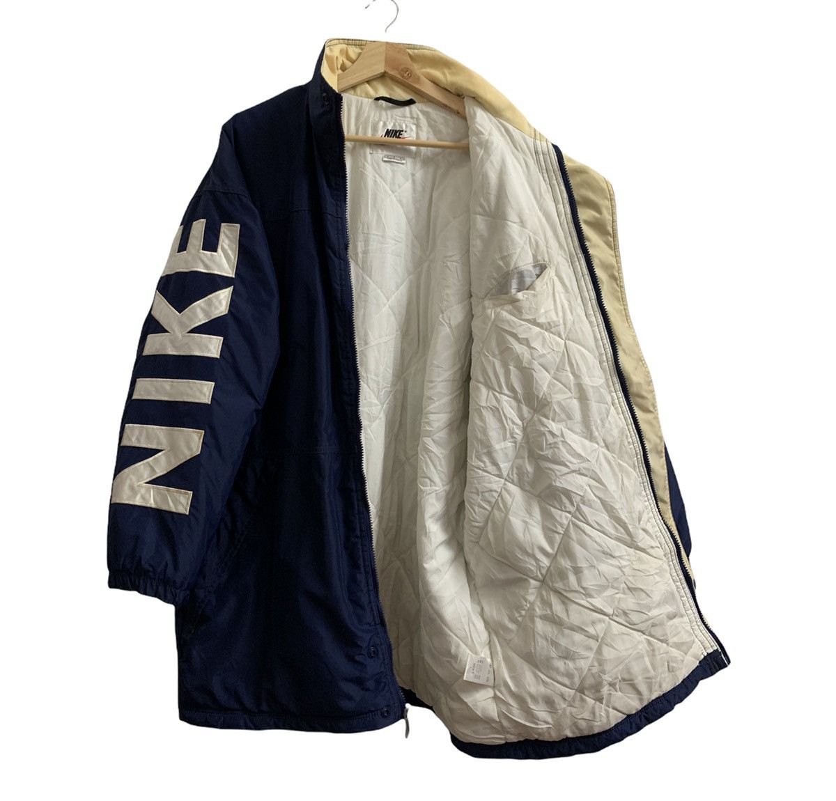 Nike Vintage 90s NIKE Oversized Jacket Size US L / EU 52-54 / 3 - 8 Thumbnail