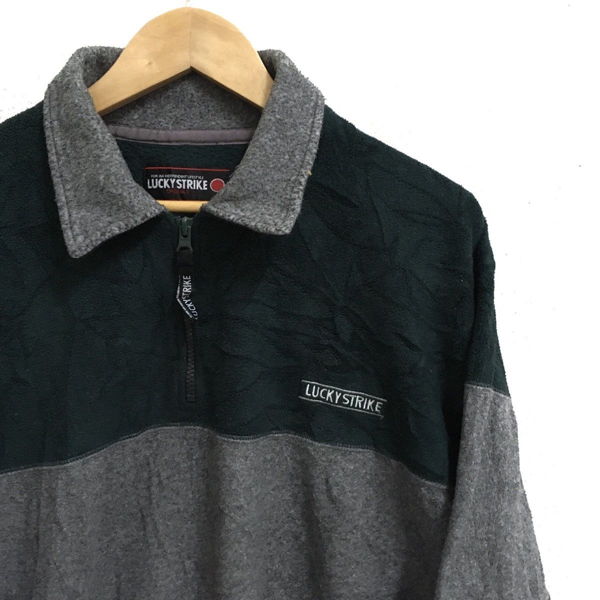 Sports Specialties × Vintage Vintage LUCKY STRIKE Racing Team Fleece Long Sleeve Size US L / EU 52-54 / 3 - 3 Thumbnail