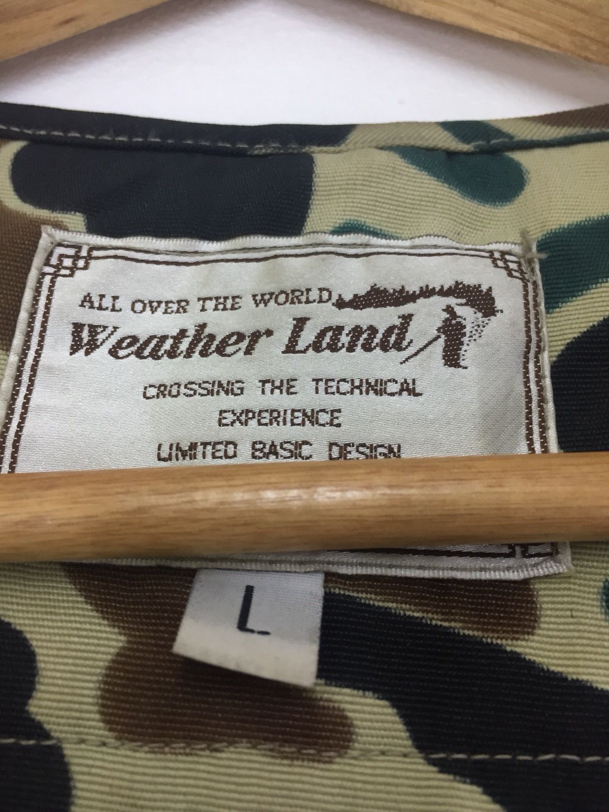 Japanese Brand Weather Land Duck Camo Vest Multipocket Size US L / EU 52-54 / 3 - 10 Thumbnail